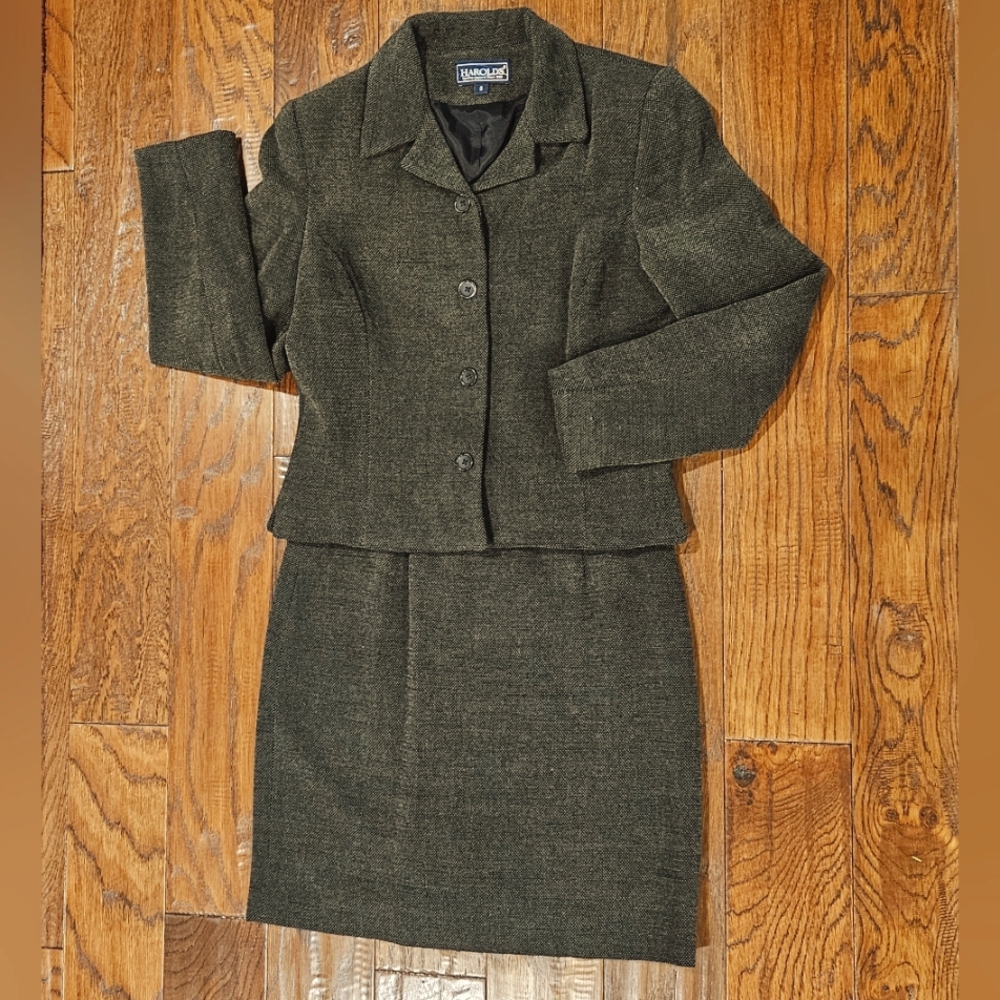 Harold's Women's Dark Olive Pencil Skirt Wool Blend Suit - Size 8